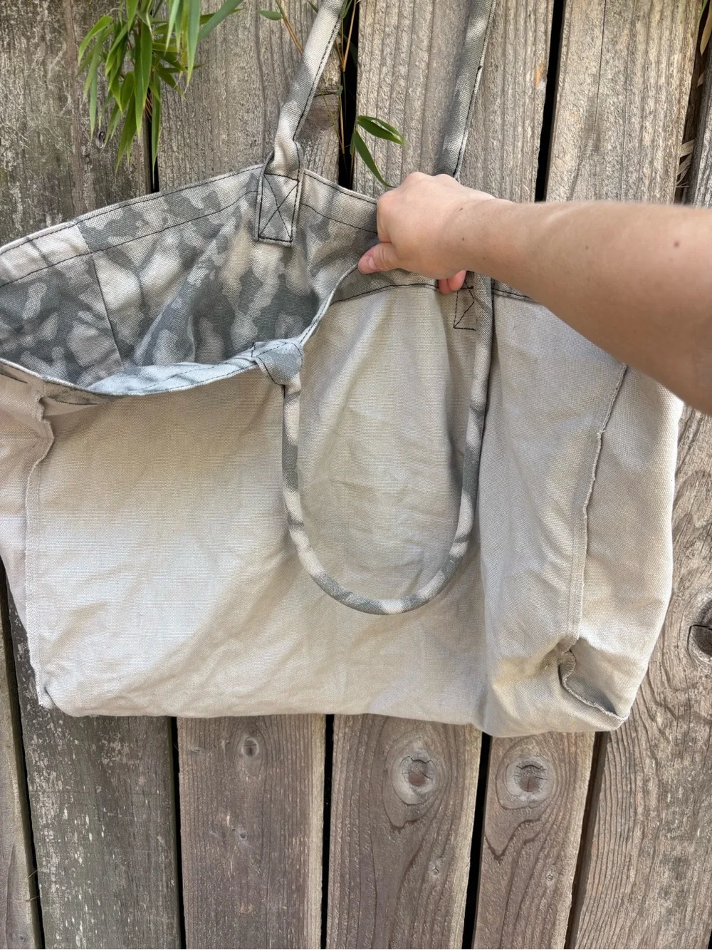 ALO Yoga Gray Tie-Dye Canvas Tote